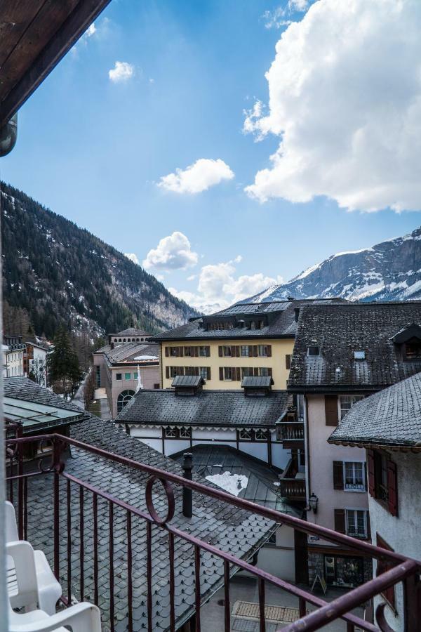 Weisses Roessli Hotel Leukerbad Exterior photo